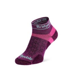 Skarpety do biegania Bridgedale UL T2 MERINO SPORT LD. Czerwone skarpety Bridgedale, bez wzorów. Za 72.99 zł.