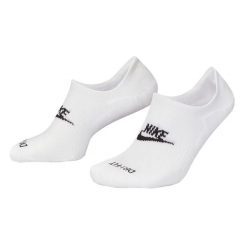 Skarpety Unisex Dla Dorosłych Everyday Plus Z Amortyzacją (zestaw 3 Sztuk). Białe skarpety Nike, bez wzorów. Za 125.99 zł.