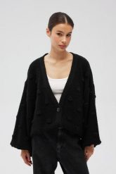 Kardigan zapinany na guziki w kolorze BLACK - BUBLE-UNI. Czarne kardigany Marsala, uniwersalny, bez wzorów, z jeansu. Za 349.90 zł.