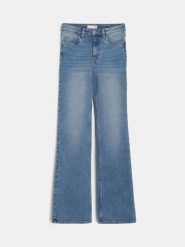 Jeansy flare mid waist - niebieski. Niebieskie jeansy Sinsay, bez wzorów. Za 59.99 zł.