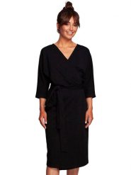 Be Wear Sukienka w kolorze czarnym rozmiar: L. Czarne sukienki Be Wear, l, bez wzorów, bez kołnierzyka, bez ramiączek, midi, kopertowe. Za 197.63 zł.