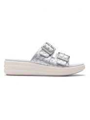 Clarks Klapki "Drift Buckle" w kolorze srebrnym rozmiar: 39,5. Szare klapki Clarks, bez wzorów, z otwartym noskiem, bez obcasa. Za 115.24 zł.