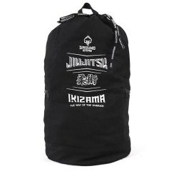Plecak Ground Game Ikizama Pearl w klimacie BJJ. Czarne plecaki GROUND GAME, bez wzorów, z bawełny. Za 159.99 zł.