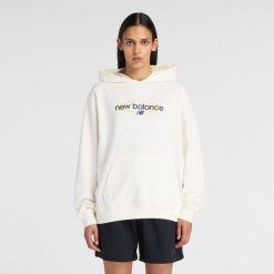 Bluza damska New Balance WT61150XSST – biała. Białe bluzy New Balance, m, bez wzorów, z bawełny, z kapturem. Za 279.99 zł.