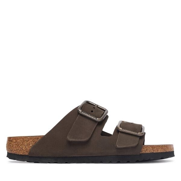 Klapki Birkenstock. Brązowe klapki Birkenstock, bez wzorów, bez obcasa. Za 674.99 zł.