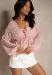 Różowa Bluzka z Wiskozą i Ozdobnym Wiązaniem z Transparentnego Materiału Rineira. Czerwone bluzki Renee, bez wzorów, z jeansu, eleganckie, bez kołnierzyka, bez ramiączek. W wyprzedaży za 83.99 zł.