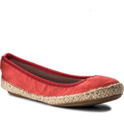 Espadryle BUTTERFLY TWISTS - Gigi BT21-040-137 Tomato Linen. Czerwone espadryle Butterfly Twists, bez wzorów, z materiału, bez obcasa, na płaskiej podeszwie, bez zapięcia. W wyprzedaży za 139.00 zł.