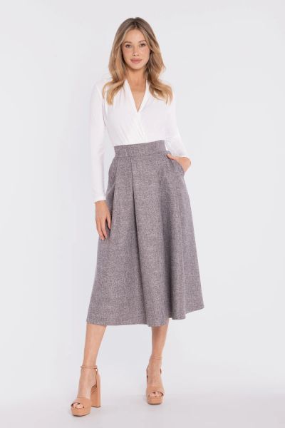 Rozkloszowana spódnica z wysokim stanem szara. Szare spódnice Stylove, m, bez wzorów, z poliesteru, eleganckie, midi, rozkloszowane. Za 289.00 zł.