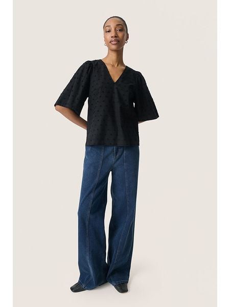 Soaked in Luxury Bluzka w kolorze czarnym rozmiar: XL. Czarne bluzki Soaked in Luxury, xl, bez wzorów, z bawełny, bez kołnierzyka, bez ramiączek. Za 105.14 zł.