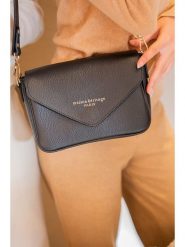 Maison héritage PARIS Skórzana torebka "Mariam" w kolorze czarnym - 22 x 16 x 6 cm rozmiar: onesize. Czarne torby na ramię Maison héritage PARIS, bez wzorów, z materiału, na ramię, bez dodatków. Za 370.71 zł.