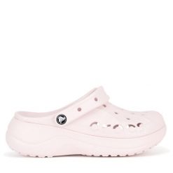 Klapki Crocs. Czerwone klapki Crocs, bez wzorów, bez obcasa. Za 249.99 zł.