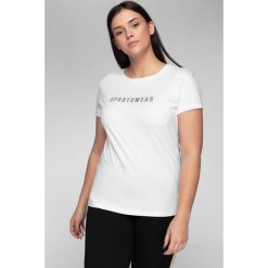 T-shirt damski TSD240 - biały. Białe t-shirty 4f, bez wzorów, bez kołnierzyka, bez ramiączek. W wyprzedaży za 29.99 zł.