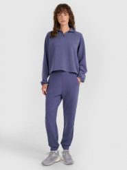 4F Spodnie dresowe joggery z modalem damskie - granatowe S. Niebieskie spodnie dresowe 4f, l, bez wzorów, z dresówki. W wyprzedaży za 89.99 zł.