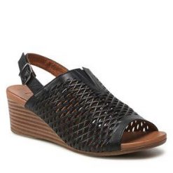 Sandały Piazza. Czarne sandały Piazza, bez wzorów, bez obcasa, na koturnie, bez zapięcia. Za 269.99 zł.