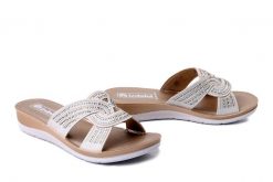 INBLU BV-47 002 beżowy, klapki damskie. Brązowe klapki Inblu, bez wzorów, bez obcasa, na koturnie. Za 77.99 zł.