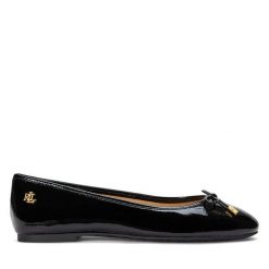 Baleriny LAUREN RALPH LAUREN. Czarne baleriny Lauren Ralph Lauren, bez wzorów, bez obcasa. Za 399.99 zł.