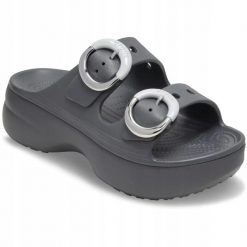 Sandały Dla Dorosłych Crocs Saturday Platform Dipped Buckle Sandal. Brązowe sandały Crocs, bez wzorów, z materiału, bez obcasa, bez zapięcia. Za 289.99 zł.