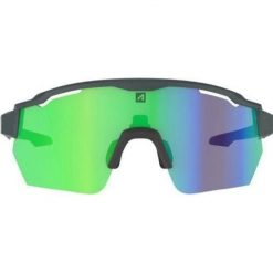 Okulary przeciwsłoneczne AZR Race Rx. Czarne okulary przeciwsłoneczne AZR, bez wzorów, sportowe. Za 309.50 zł.