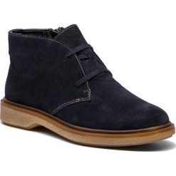 Botki CAPRICE - 9-25110-31 Ocean Suede 857. Niebieskie botki Caprice, bez wzorów, z futra, bez obcasa, na obcasie, bez zapięcia. W wyprzedaży za 169.00 zł.
