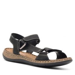 Sandały Go Soft. Czarne sandały GO SOFT, bez wzorów, bez obcasa, na płaskiej podeszwie, bez zapięcia. Za 179.99 zł.