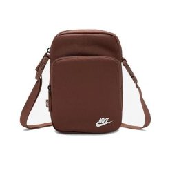 Saszetka na ramię Nike Nk Heritage Crossbody. Brązowe torby na ramię Nike, bez wzorów, sportowe, na ramię, bez dodatków. Za 110.99 zł.