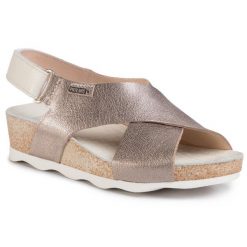 Sandały Pikolinos. Żółte sandały Pikolinos, bez wzorów, bez obcasa, na koturnie, bez zapięcia. Za 339.99 zł.