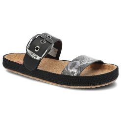 Czarne Klapki Big Star Modne Buty Na Lato. Czarne klapki Big Star, bez wzorów, ze skóry, bez obcasa. Za 109.00 zł.