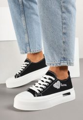 Czarne Trampki na Platformie z Ozdobnym Napisem i Sercem Laviere. Czarne trampki Renee, bez wzorów, z jeansu, bez zapięcia. Za 69.99 zł.