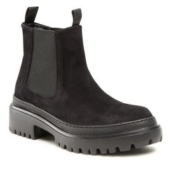 Sztyblety Pollini. Czarne botki Pollini, bez wzorów, bez obcasa, na płaskiej podeszwie, bez zapięcia. Za 2,339.00 zł.