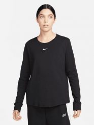 Nike Koszulka w kolorze czarnym rozmiar: L. Czarne bluzki Nike, l, bez wzorów, z bawełny, bez kołnierzyka, bez ramiączek. Za 119.40 zł.