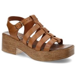 Brązowe Sandały Armodo Modne Obuwie Damskie. Brązowe sandały Armodo, bez wzorów, eleganckie, bez obcasa, na obcasie, bez zapięcia. Za 279.00 zł.