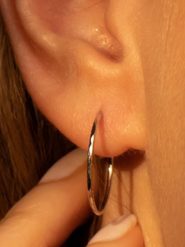 DIAMANTA Złote kolczyki-kreole "Sublime créoles" rozmiar: onesize. Szare kolczyki DIAMANTA, złote. Za 448.99 zł.