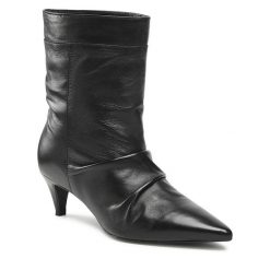 Botki GINO ROSSI. Czarne botki Gino Rossi, bez wzorów, bez obcasa, na słupku, bez zapięcia. Za 429.99 zł.