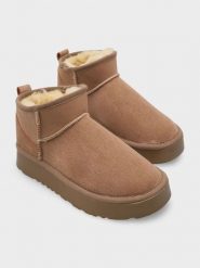 Trendyol Botki zimowe w kolorze jasnobrązowym rozmiar: 36. Brązowe botki Trendyol, na zimę, bez wzorów, bez obcasa, bez zapięcia. Za 173.99 zł.