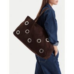 Torebka Guess Jeans. Brązowe shopper Guess Jeans, z aplikacjami, z jeansu, bez dodatków. Za 329.99 zł.