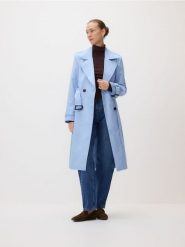 Bawełniany trencz z paskiem - jasnoniebieski. Niebieskie płaszcze Reserved, l, bez wzorów, z bawełny, bez kaptura. Za 279.99 zł.