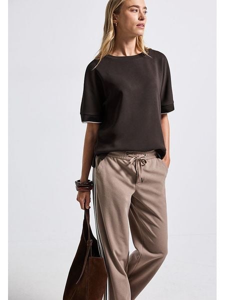 Street One Koszulka w kolorze ciemnobrązowym rozmiar: 42. Brązowe bluzki Street One, bez wzorów, street, bez kołnierzyka, bez ramiączek. Za 117.17 zł.