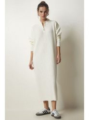 Happiness Istanbul Sukienka dzianinowa w kolorze białym rozmiar: onesize. Białe sukienki Happiness Istanbul, na co dzień, bez wzorów, z dzianiny, bez kołnierzyka, bez ramiączek, midi, proste. Za 104.99 zł.