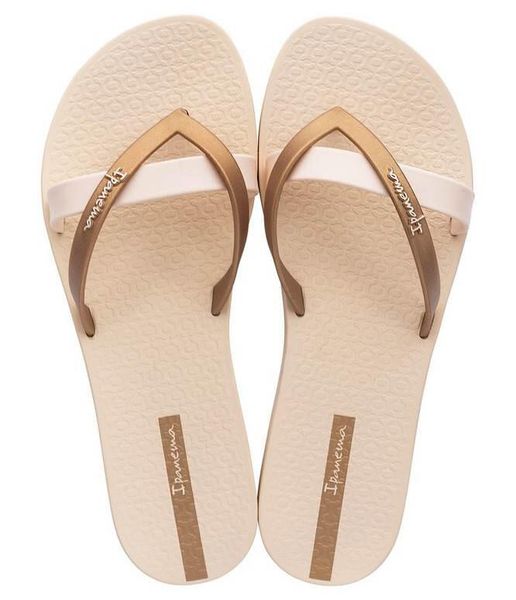 Japonki damskie Ipanema 81805AT158. Brązowe klapki Ipanema, bez wzorów, z materiału, bez obcasa. Za 69.99 zł.