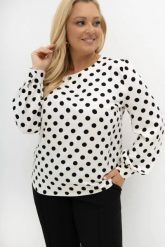 Biała bluzka w czarne grochy Dot Darling z dekoracyjnymi rękawami 100% wiskoza Plus Size Oversize. Białe bluzki Moda Size Plus Iwanek, plus size, bez wzorów, z jeansu, biznesowe, bez kołnierzyka, plus size, bez ramiączek. Za 229.90 zł.