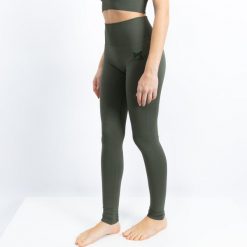 Legginsy sportowe damskie Xtreme Sportswear. Zielone legginsy XTREME SOCKSWEAR, bez wzorów, z elastanu. Za 142.99 zł.
