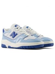 New Balance Skórzane sneakersy "550" w kolorze biało-błękitnym rozmiar: 42. Białe trampki New Balance, bez wzorów, bez zapięcia. Za 347.81 zł.