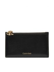 Calvin Klein Etui na karty kredytowe Ck Zip Cardcase 6Cc LV04F1076G Czarny. Czarne portfele Calvin Klein, bez wzorów, ze skóry. Za 219.99 zł.