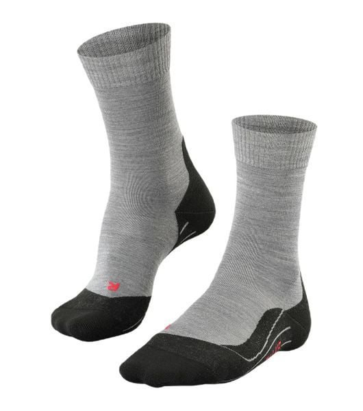 Skarpetki damskie Falke TK5. Czarne skarpety Falke, bez wzorów, z materiału. Za 150.00 zł.