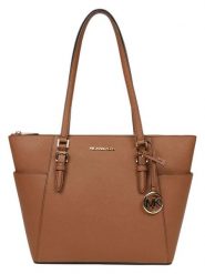 Michael Kors Skórzana torebka w kolorze jasnobrązowym - 38 x 25 x 12 cm rozmiar: onesize. Brązowe torby na ramię Michael Kors, bez wzorów, z materiału, na ramię, bez dodatków. Za 957.29 zł.