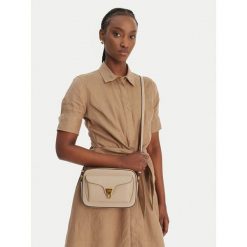 Torebka Coccinelle. Brązowe listonoszki Coccinelle, bez wzorów, bez dodatków. Za 1,249.99 zł.