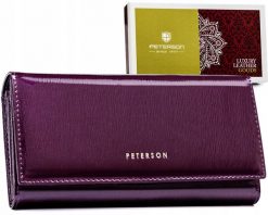 Portfel damski Peterson PTN 42122-SH fioletowy. Fioletowe portfele Peterson, bez wzorów, ze skóry. Za 139.99 zł.