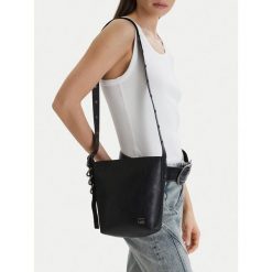 Torebka G-Star Raw. Czarne listonoszki G-Star Raw, bez wzorów, bez dodatków. Za 199.99 zł.