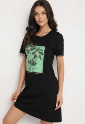 Czarna Bawełniana Sukienka o Kroju Typu T-shirt Zdobiona Nadrukiem Nevolira. Czarne sukienki Born2be, na co dzień, l, z aplikacjami, z bawełny, eleganckie, bez kołnierzyka, bez ramiączek, midi. Za 34.99 zł.