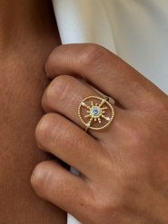 DI GIORGIO Pozłacany pierścionek ze spinelem rozmiar: 58. Żółte pierścionki DI GIORGIO, z spinelem, pozłacane. Za 100.45 zł.